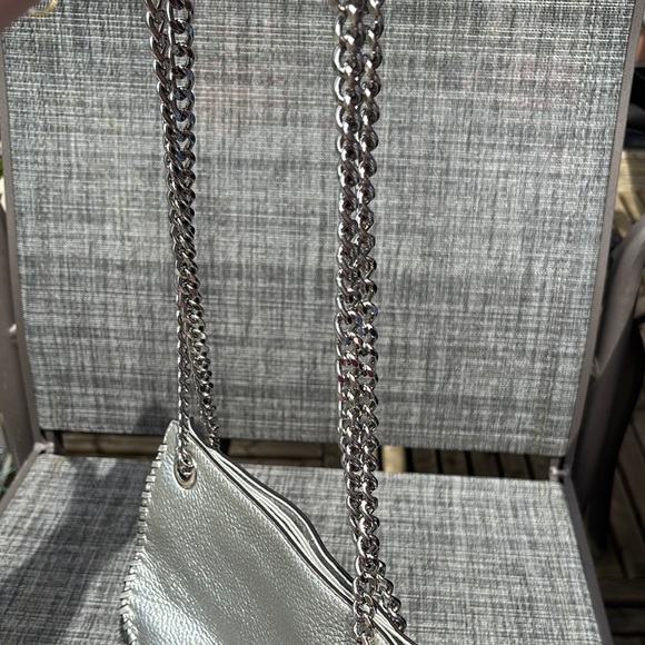 MICHAEL Michael Kors Metallic Silver Leather Chain Shoulder / Crossbody Bag - Picture 7 of 13